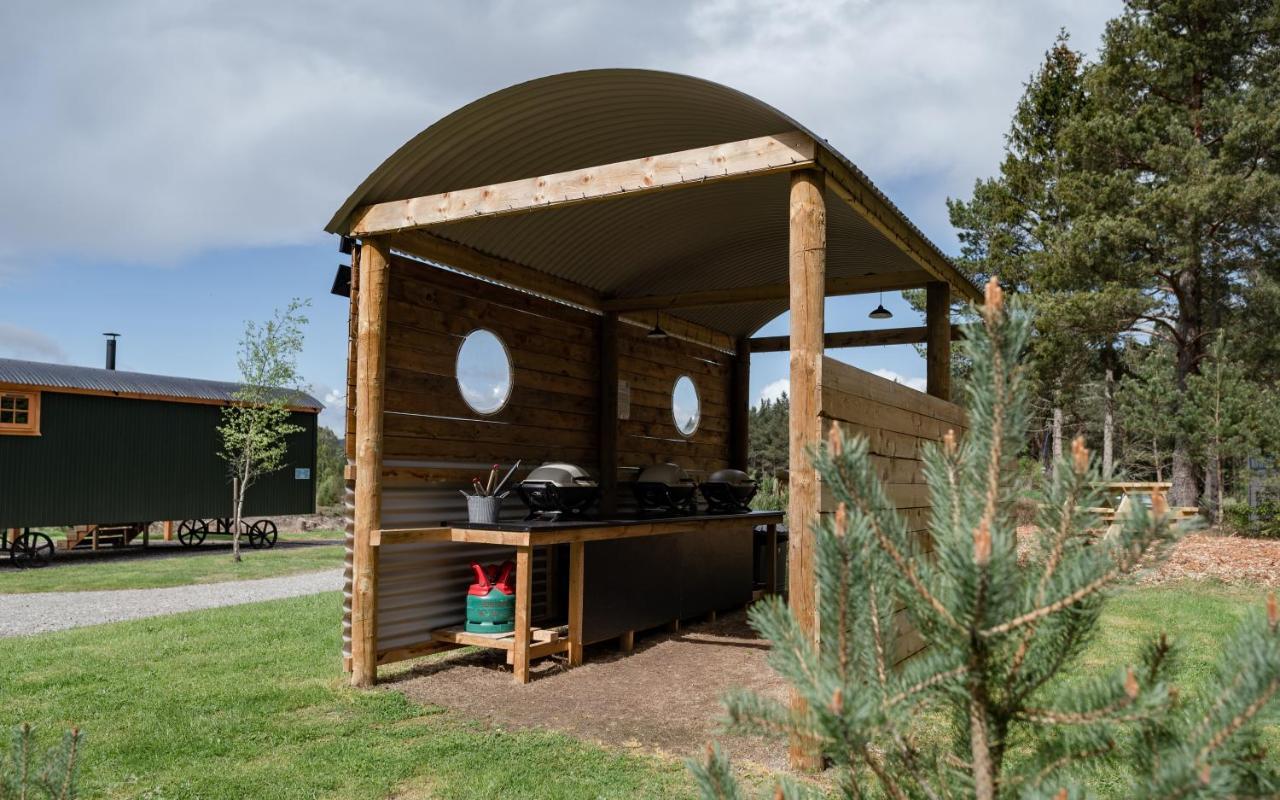 Highland Shepherd Huts Apartment Nethy Bridge Exterior photo